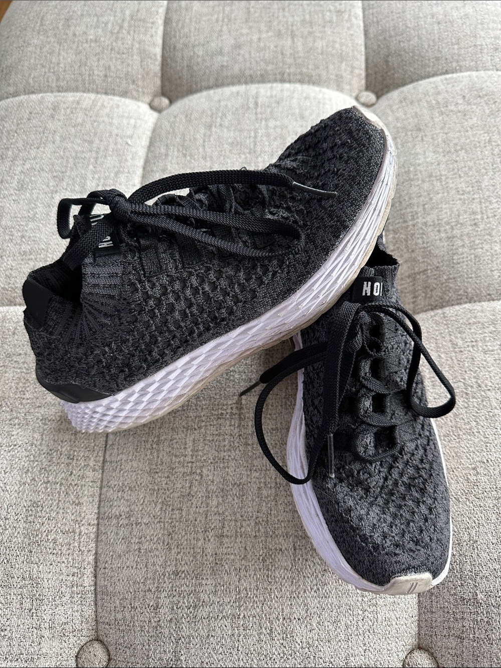 Performance Knit Women's Running Sneakers - Black